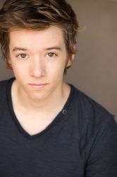 Фото №2 Нолан Бейтман