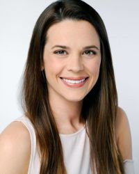 Фото №2 Эрика Бузер