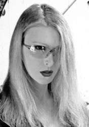 Фото №1 Андреа Джеймс