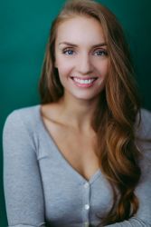 Фото №1 Кайли Буш