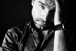 Фото №2 Виктор Добронравов