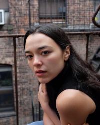 Фото №1 Мидори Френсис